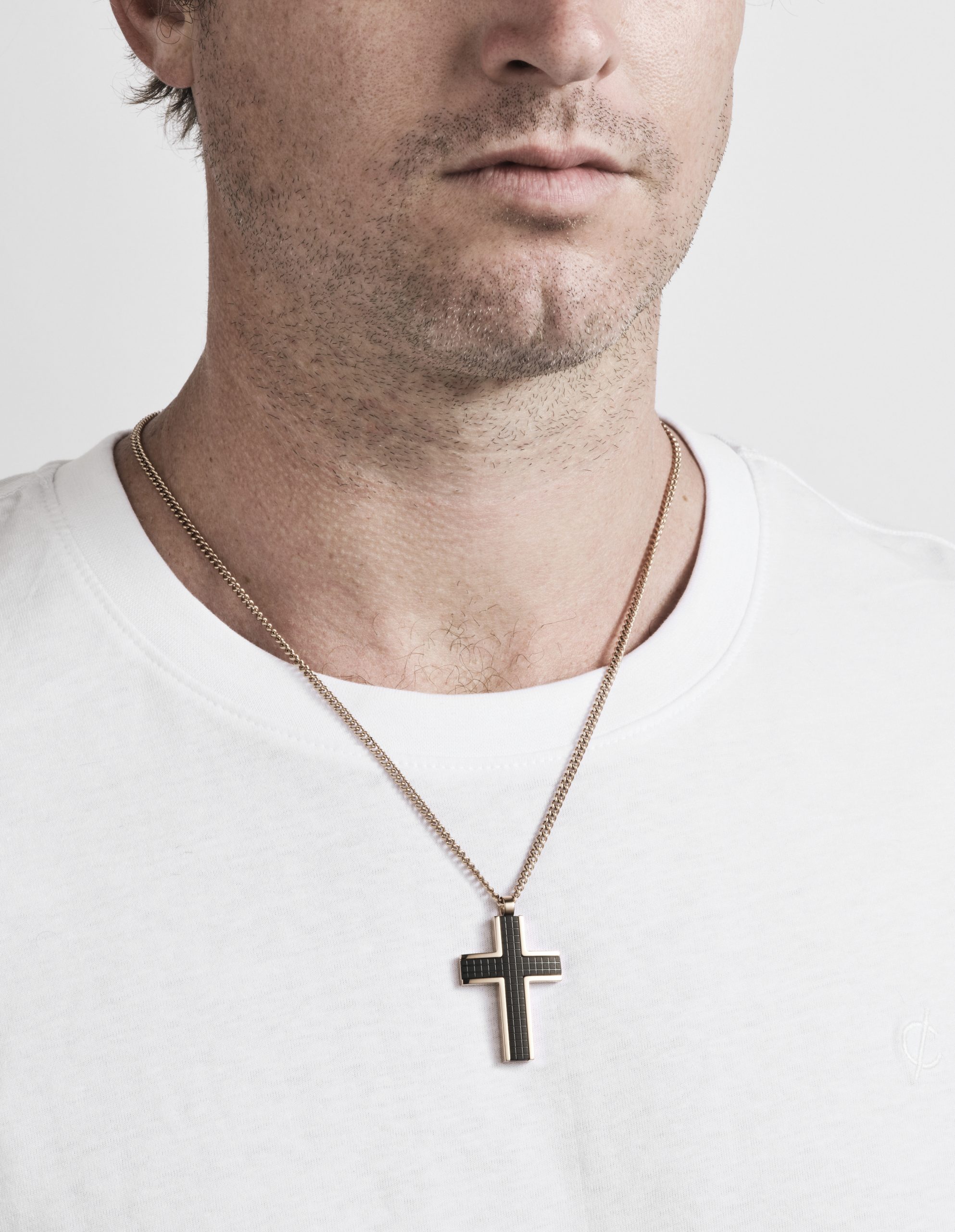 Ion Plated Rose Gold & Black Chequered Inlay Cross OnIon Plated Rose Gold Curbed Link Chain
