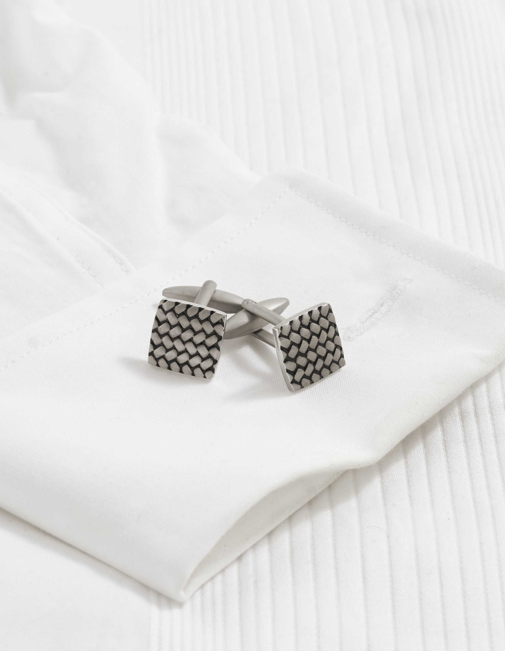 Stainless Steel Sandblasted Tyre Pattern Cufflinks