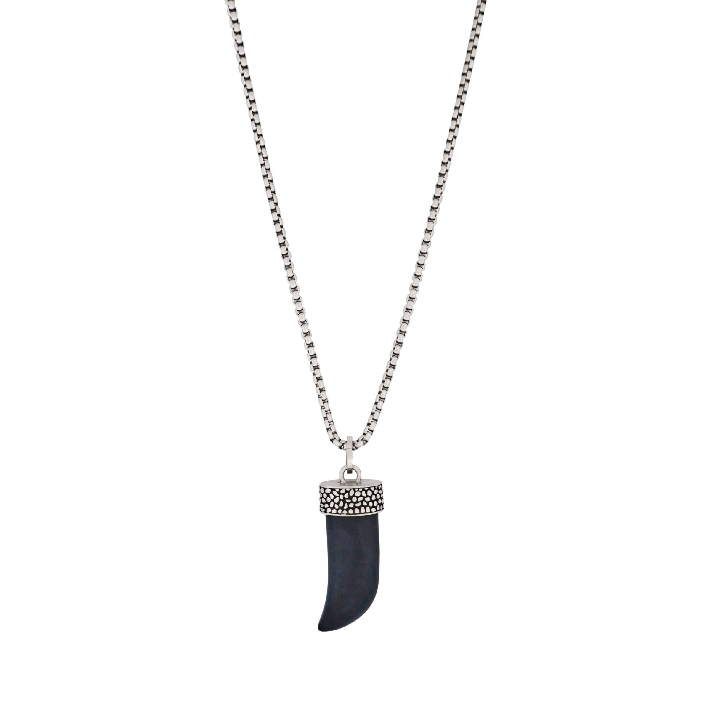 Agate Shark S Tooth Pendant