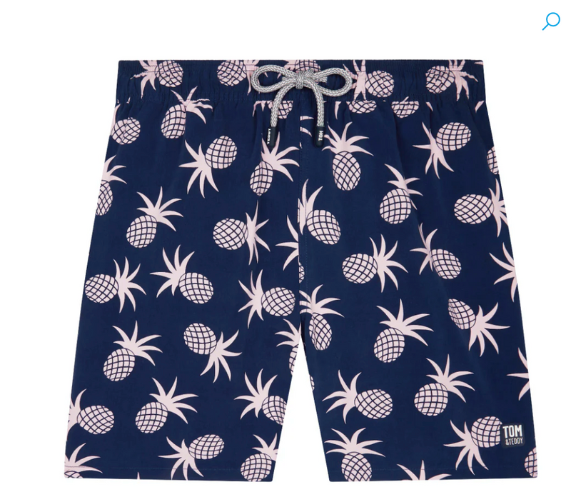 Shell Pink Pineapple

Tom & Teddy Shorts Designed for Casual Weekend Wear both in the pool or just to lounge around. Soft Comfort, Quick Drying. Red & Lt Blue Parrot Print Pattern Inner Lining for Support Casual Wear or Swimming Two Side Pockets Velco Rear Pocket Tie Up Waist Cord Above the Knee Length

$120.00 AUD