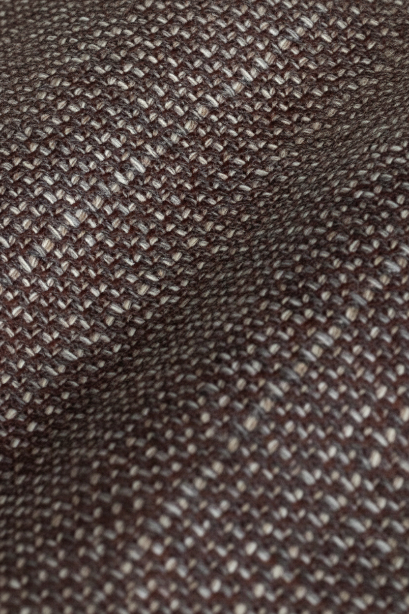 Lyon Brown DETAIL